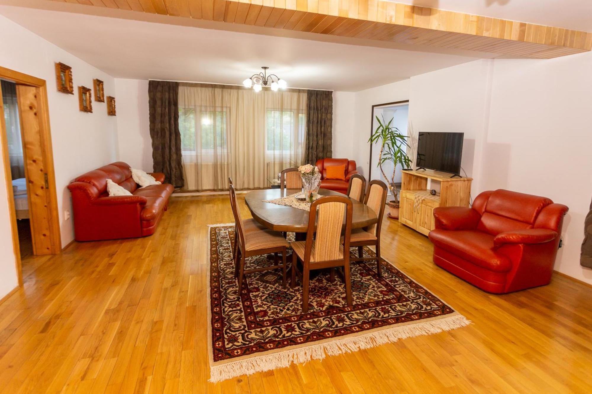 Casa Rumelia Paltineni Екстер'єр фото