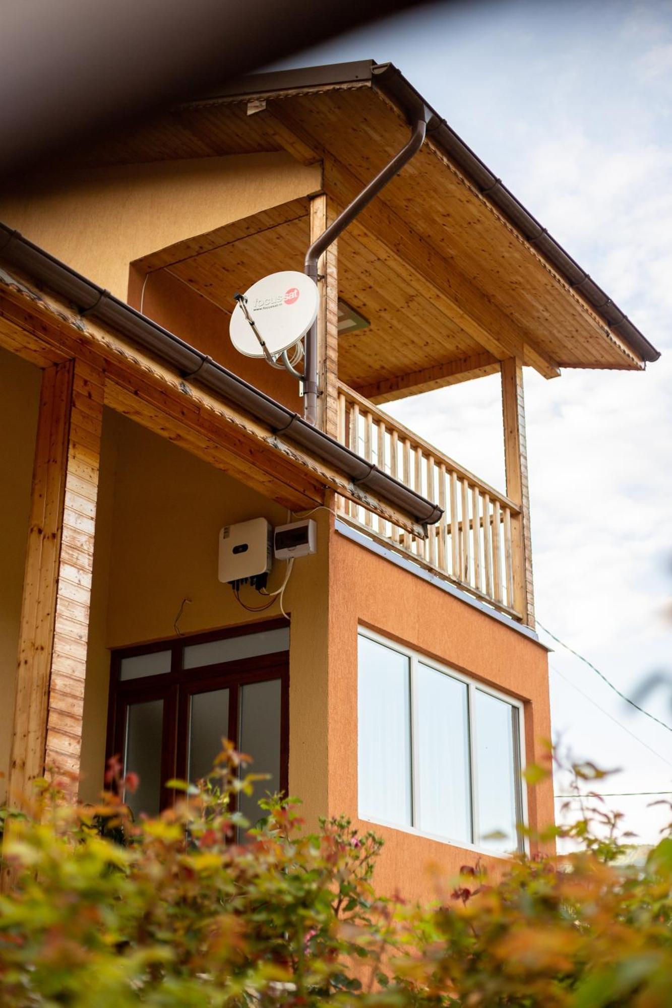 Casa Rumelia Paltineni Екстер'єр фото