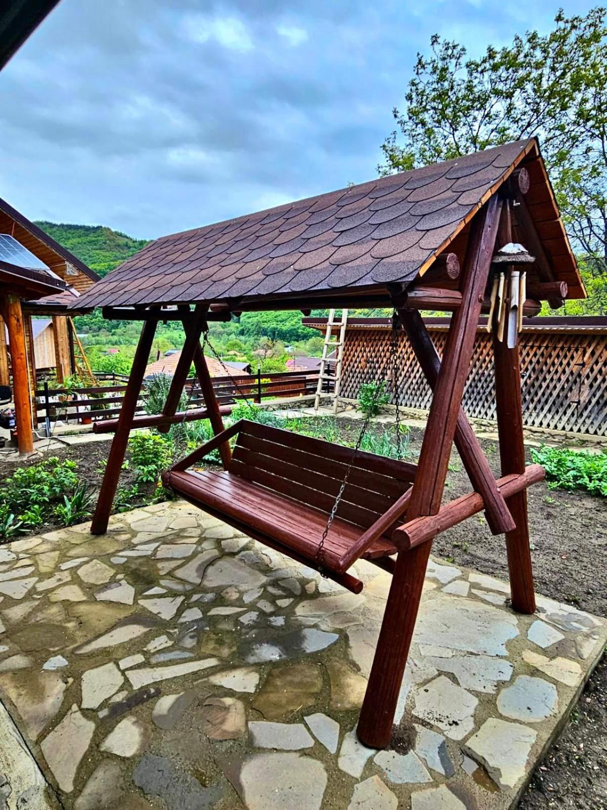Casa Rumelia Paltineni Екстер'єр фото